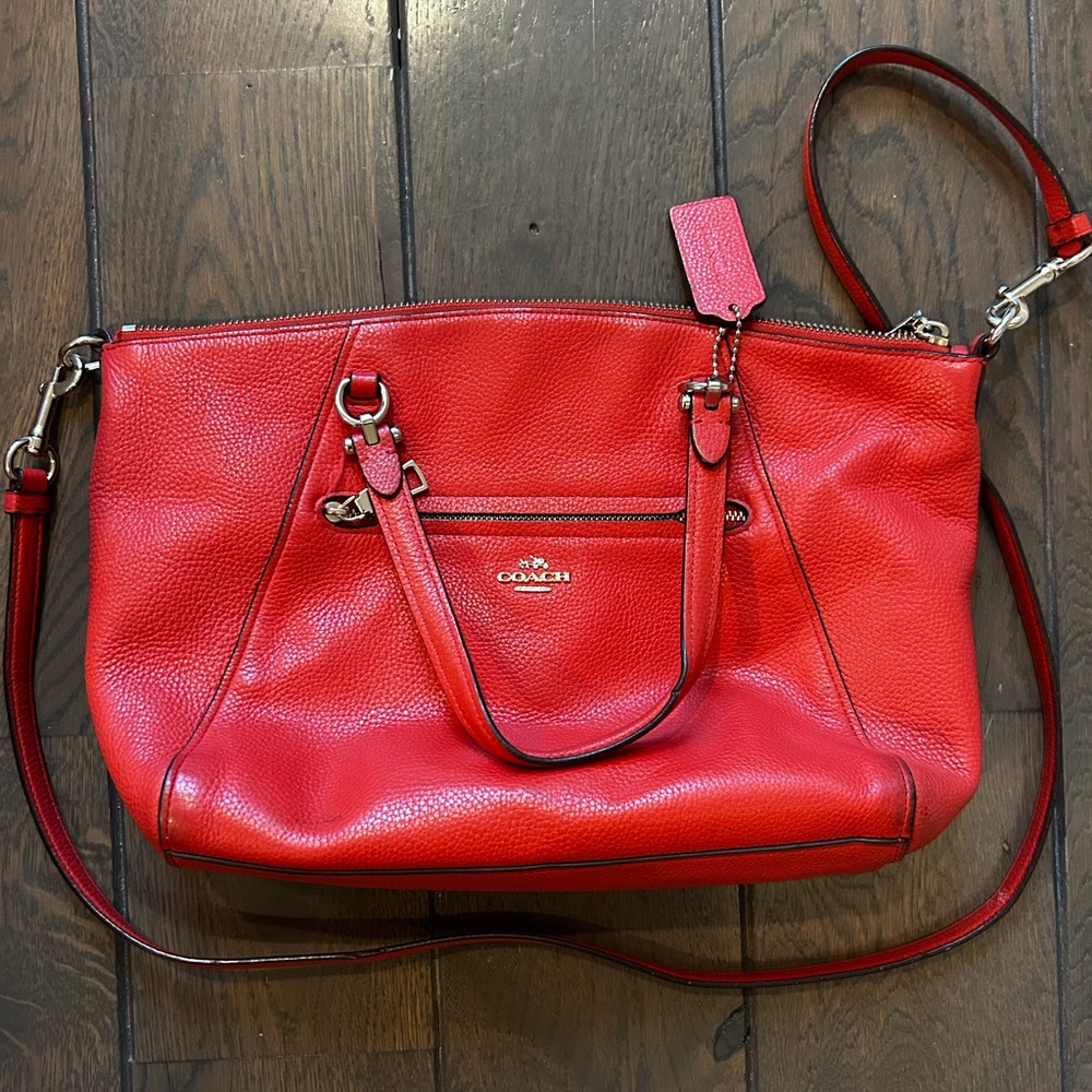 Coach Prairie Bag Red Pebbled Leather Crossbody Luxury Everyday Gold Hardware